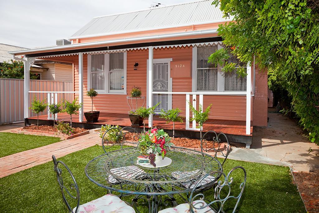 Pammys Palace Bed & Breakfast Mildura Ruang foto