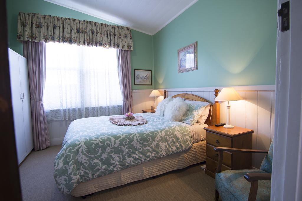 Pammys Palace Bed & Breakfast Mildura Bagian luar foto