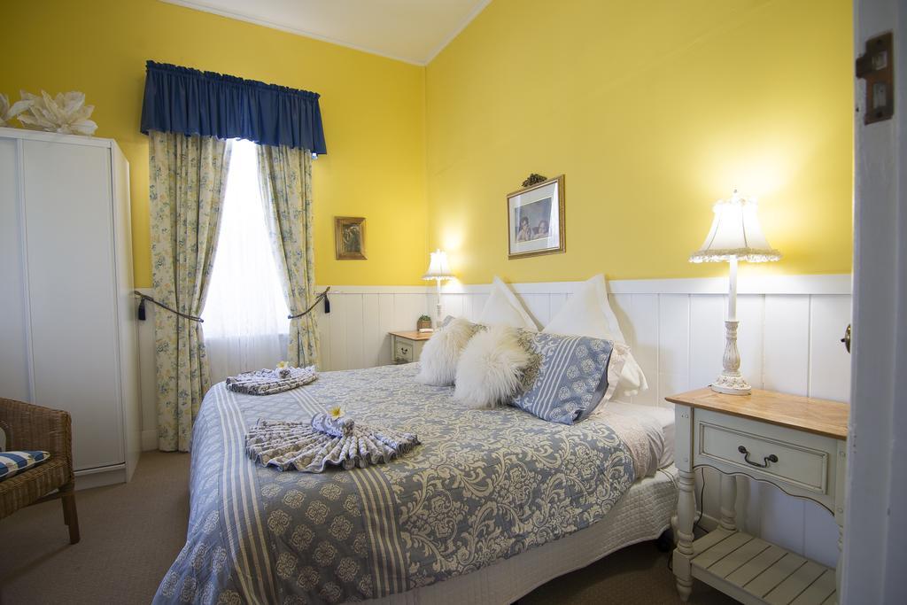 Pammys Palace Bed & Breakfast Mildura Bagian luar foto